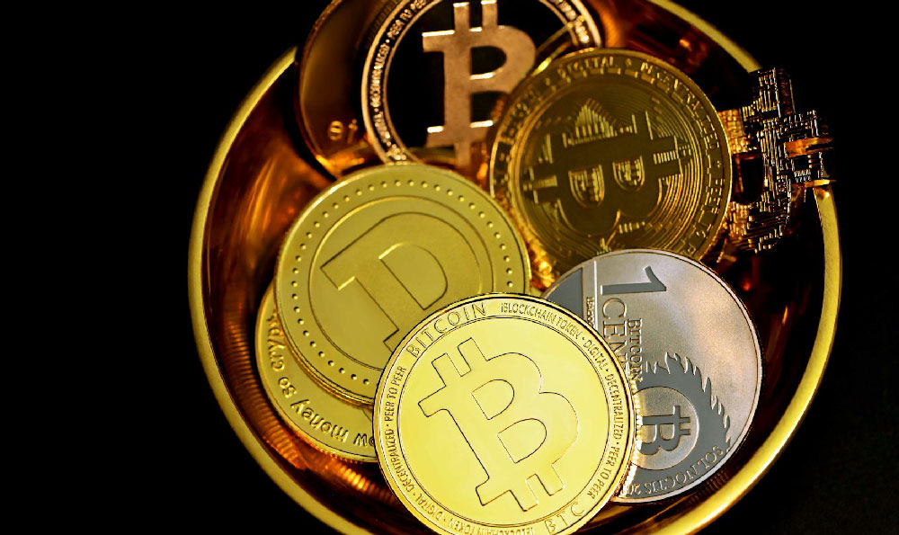 区块链技术如何应用于供应链管理,提升透明度和可追溯性?